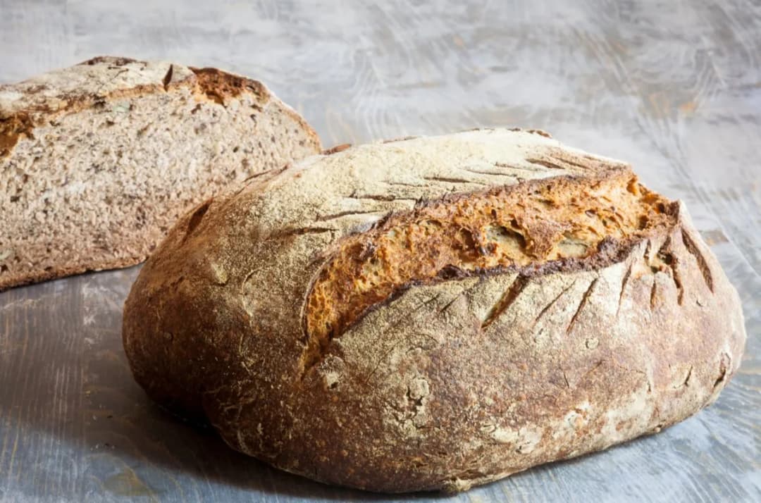 Ile wody na kg mąki do chleba? Oto klucz do idealnego wypieku